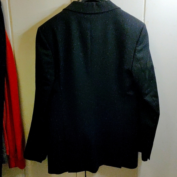 French Connection Men's Black Suit. Size 38 jacket, Size 34 pants. - Picture 2 of 7